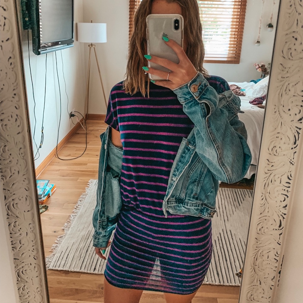 striped t-shirt dress
